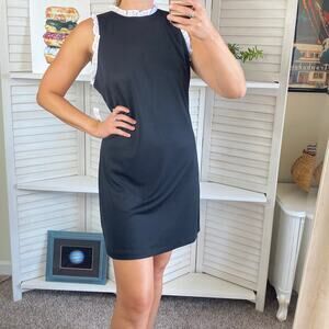 Alexia Admor black sleeveless shift dress